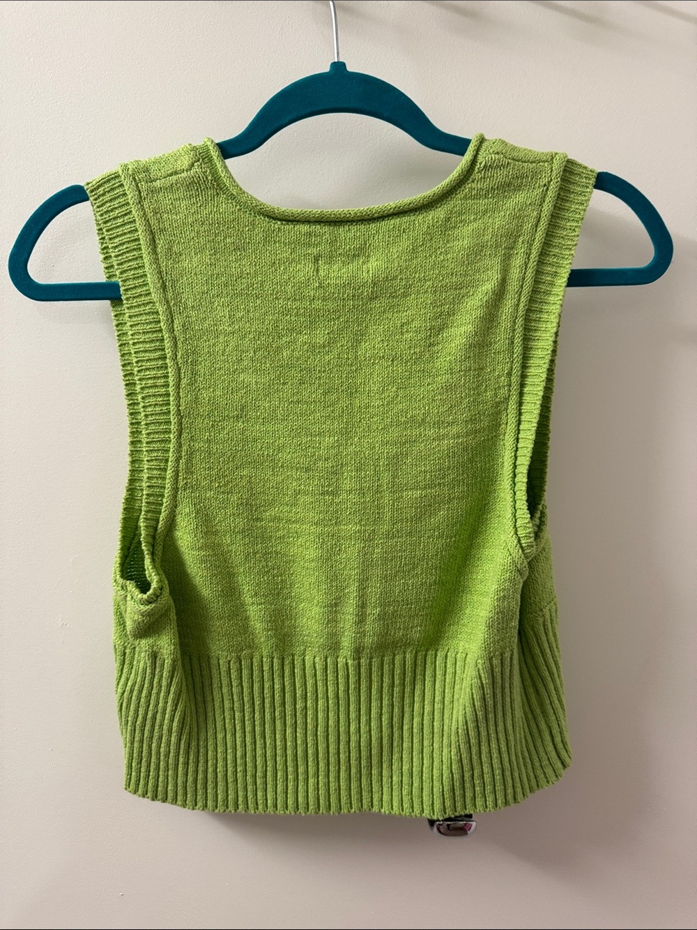 Anthropologie Pilcro Cropped Lime Green Knit Button-Front Tank Top - Picture 3 of 3
